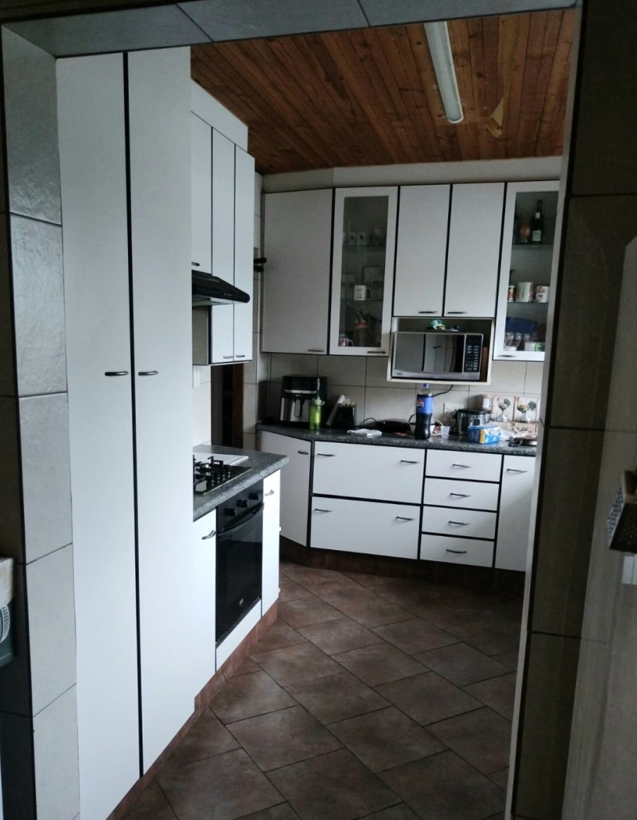 4 Bedroom Property for Sale in Retief Eastern Cape